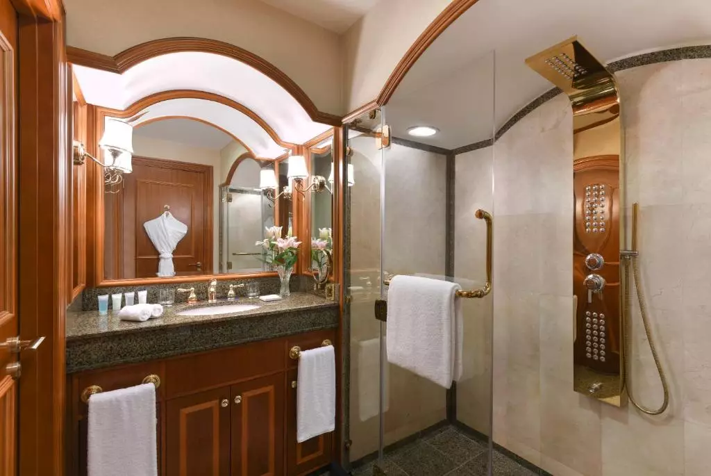 Al Aziziyah Boutique Hotel By The Torch